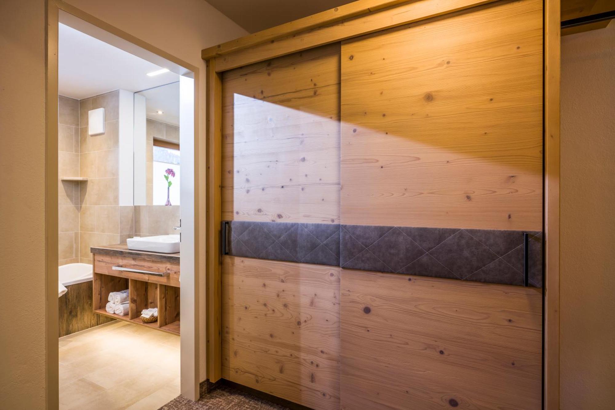 Hotel Bergkristall (Adults Only) Oberau Room photo