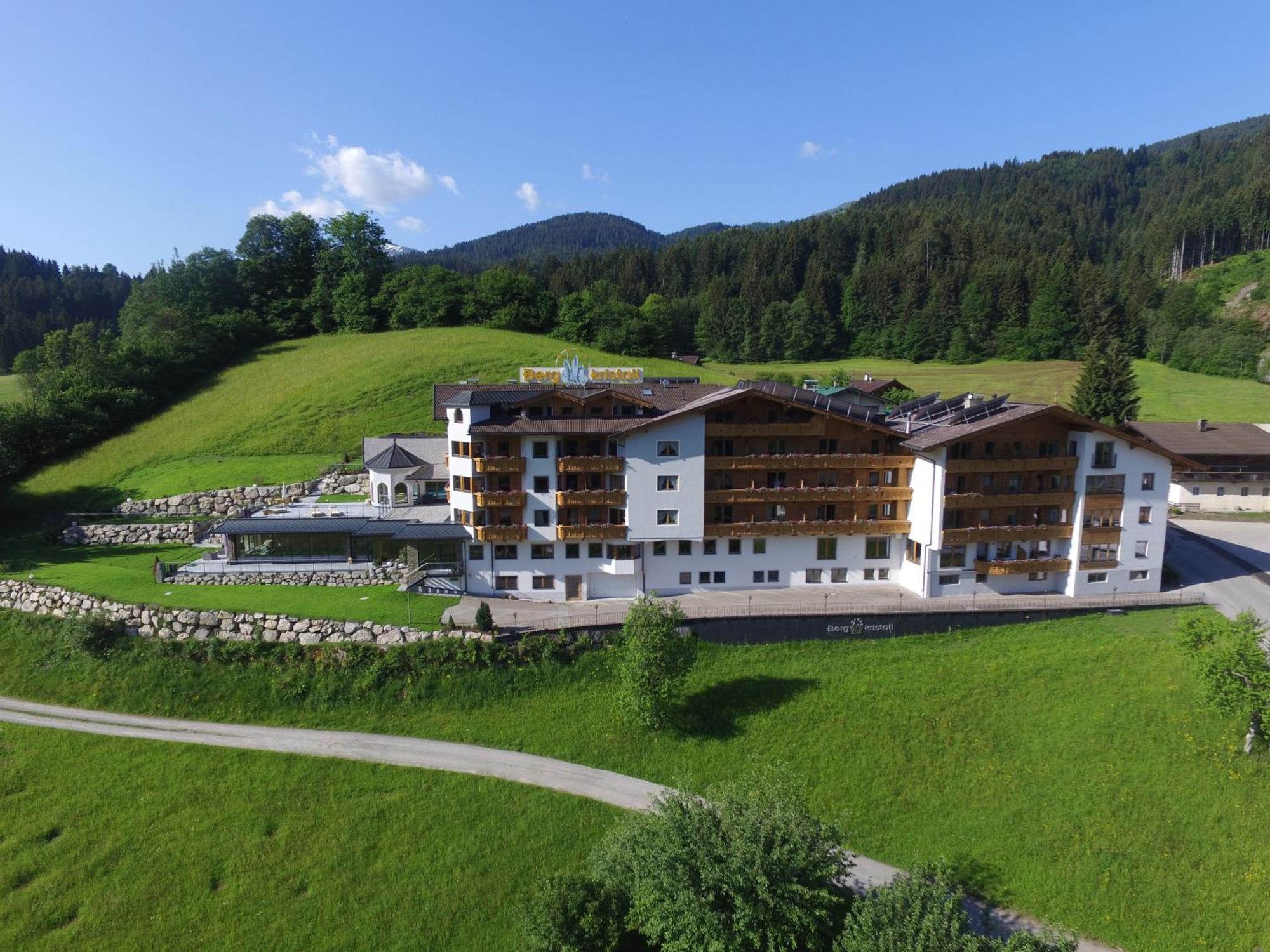 Hotel Bergkristall (Adults Only) Oberau Exterior photo