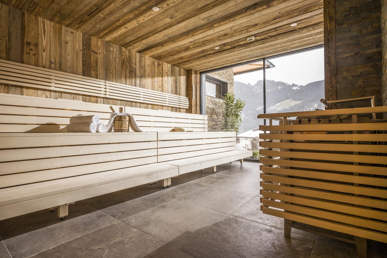 Hotel Bergkristall (Adults Only) Oberau Exterior photo
